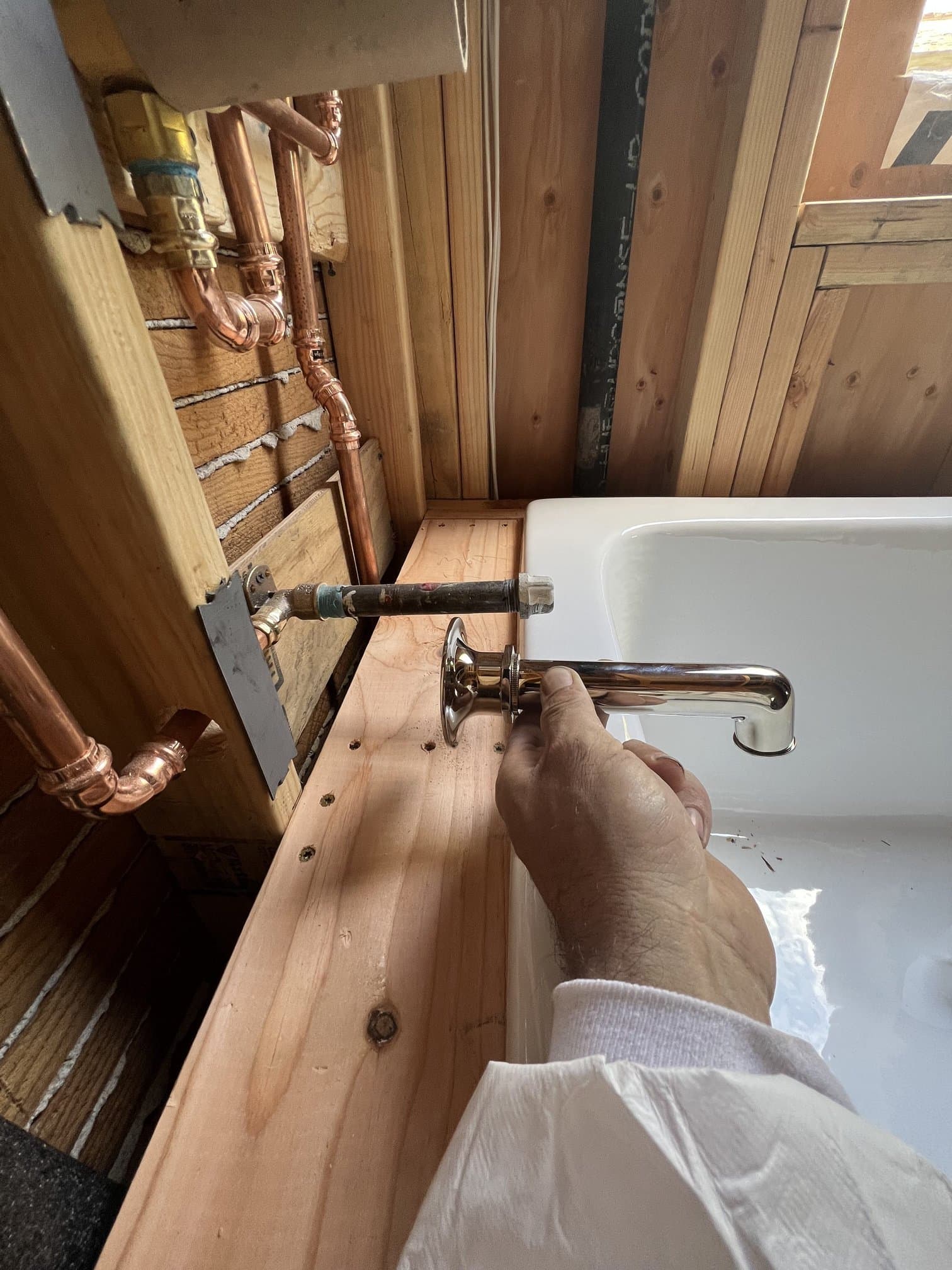Arched Alcove Tub Bathroom detail